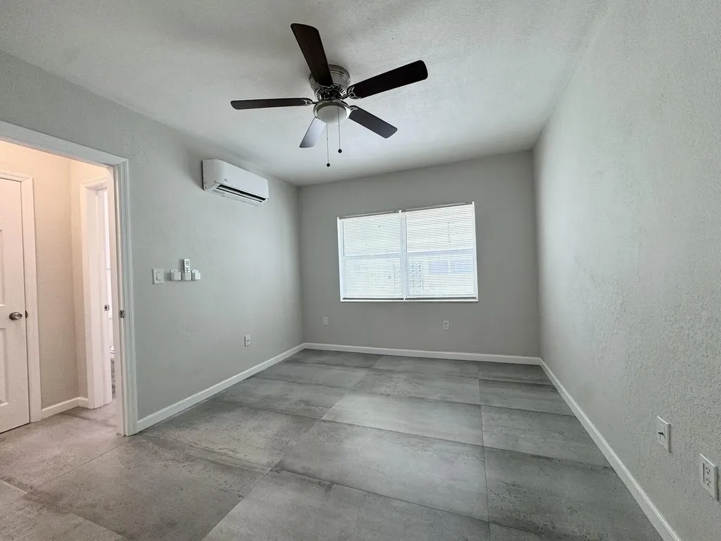 935 8th Street Miami Beach FL 33139