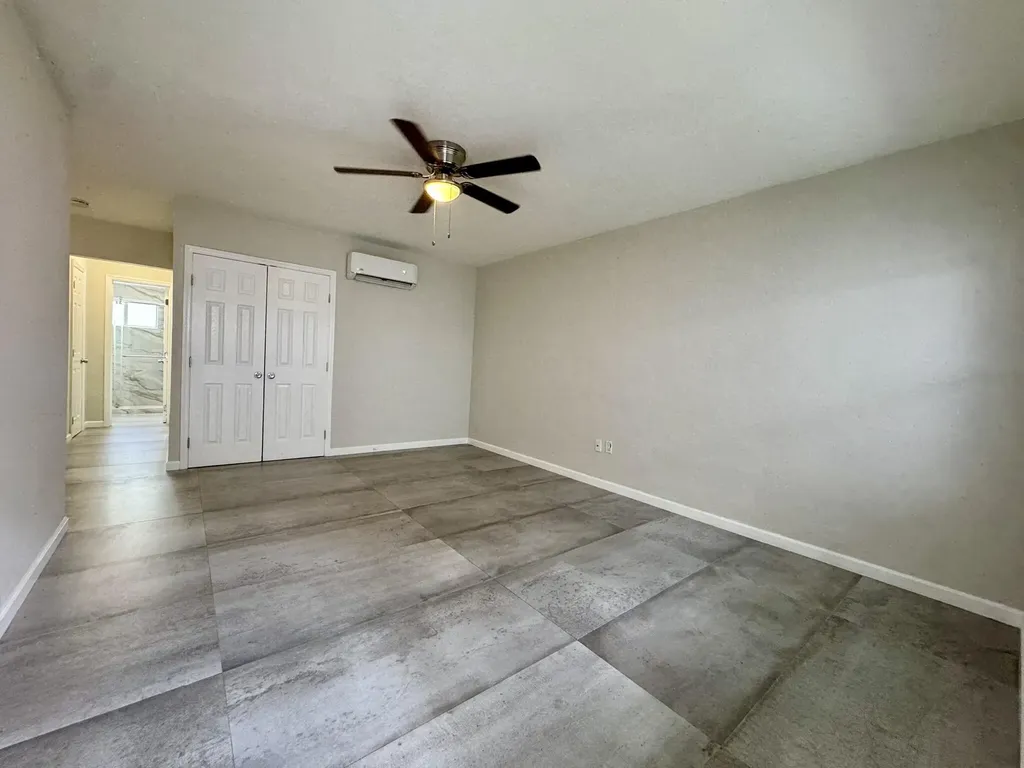 935 8th Street Miami Beach FL 33139
