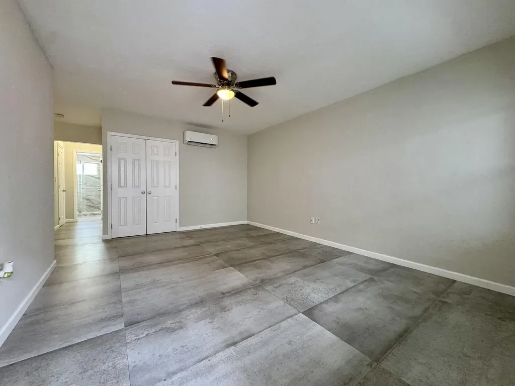 935 8th Street Miami Beach FL 33139