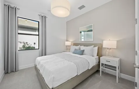 2114 Sequoia Naples FL 34120