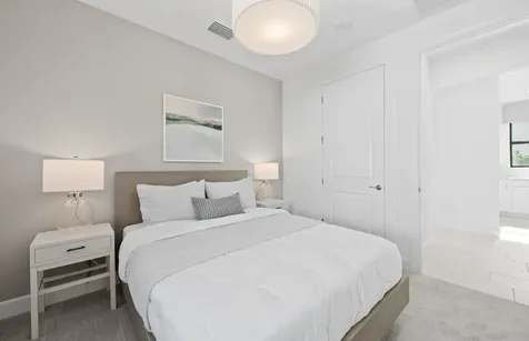 2114 Sequoia Naples FL 34120