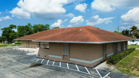 1100 S Main Street Belle Glade FL
