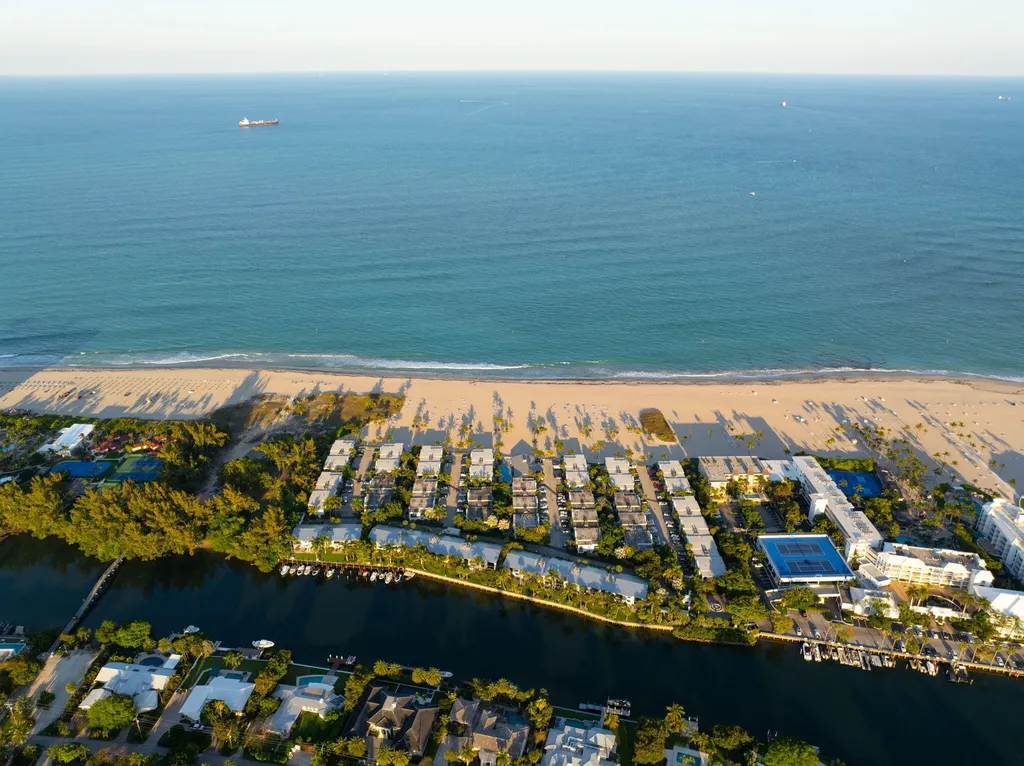 1680 S Ocean Fort Lauderdale FL 33316