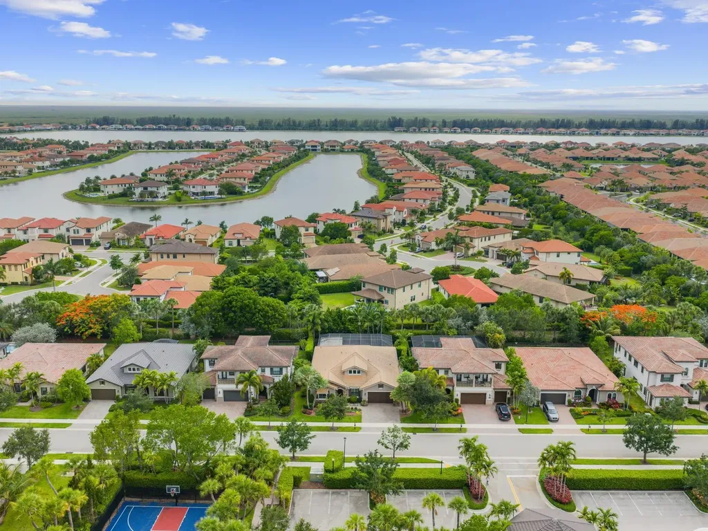 8785 W Watercrest Circle W Parkland FL 33076