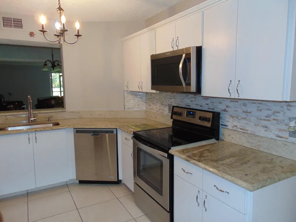 9220 SW 14th Street Boca Raton FL 33428