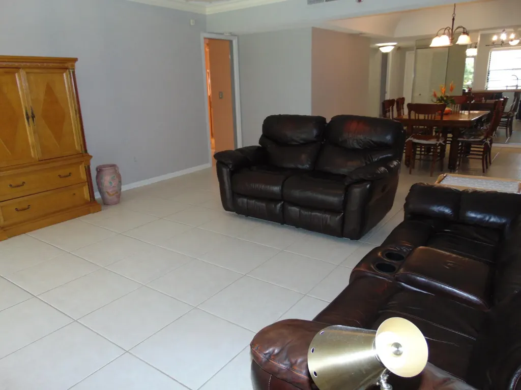 9220 SW 14th Street Boca Raton FL 33428