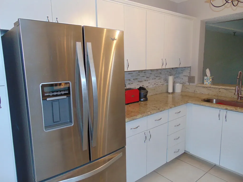 9220 SW 14th Street Boca Raton FL 33428