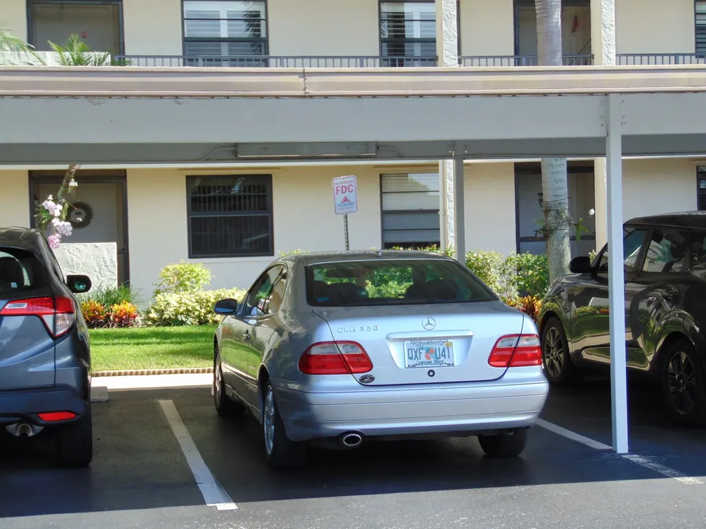 9220 SW 14th Street Boca Raton FL 33428