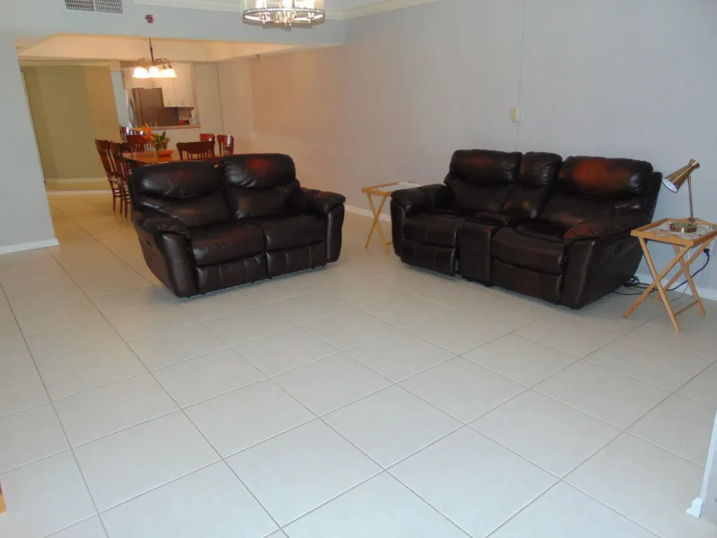 9220 SW 14th Street Boca Raton FL 33428