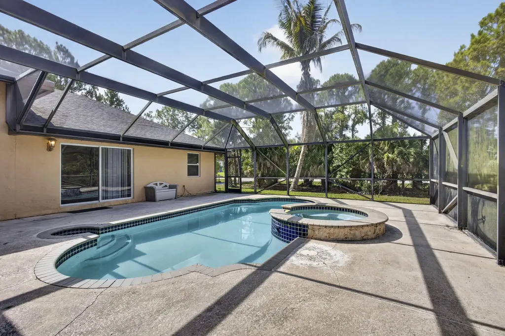 16300 92nd Lane N Loxahatchee FL 33470