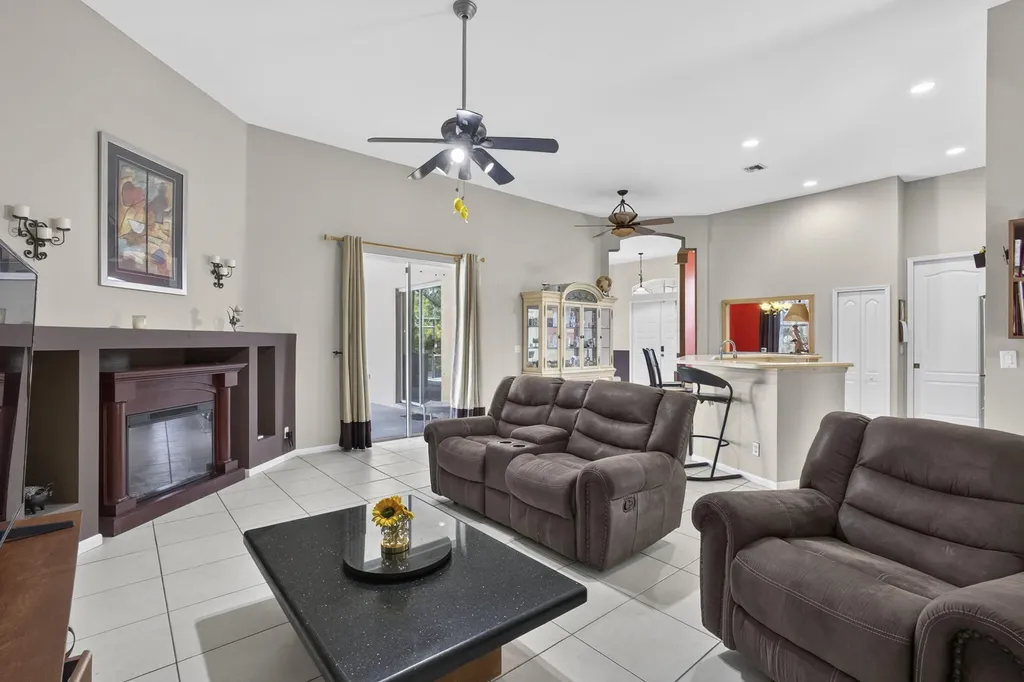 16300 92nd Lane N Loxahatchee FL 33470