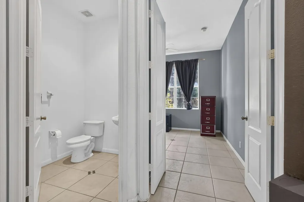 16300 92nd Lane N Loxahatchee FL 33470