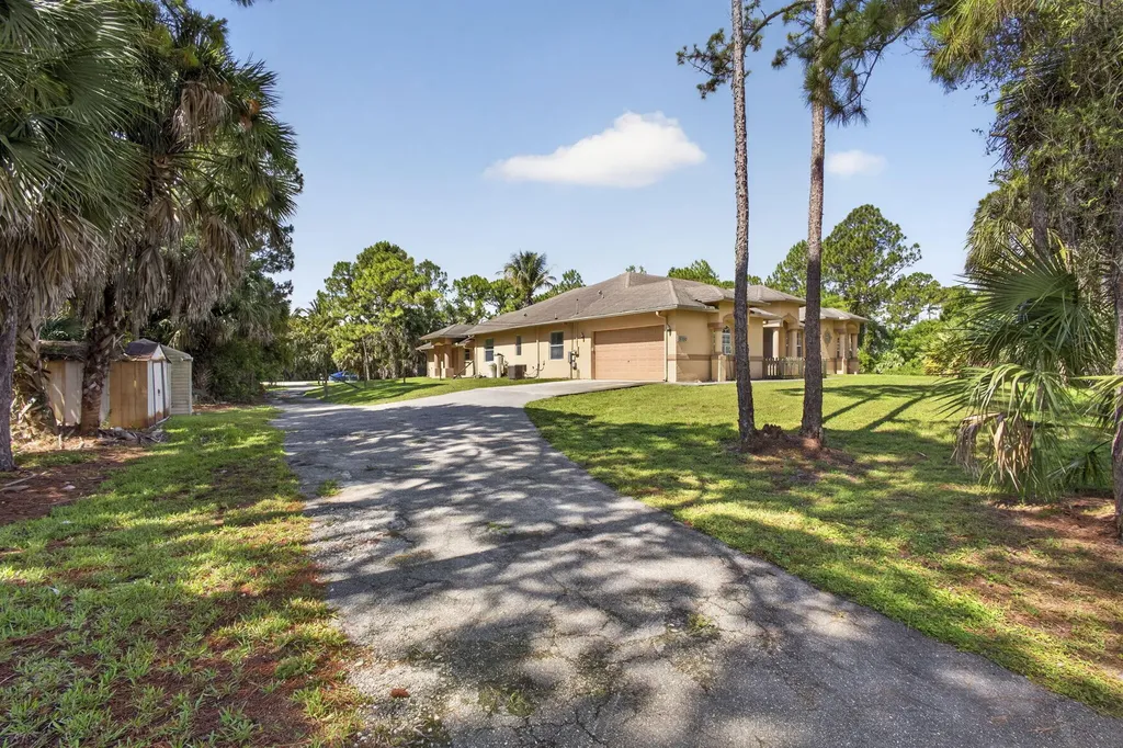 16300 92nd Lane N Loxahatchee FL 33470