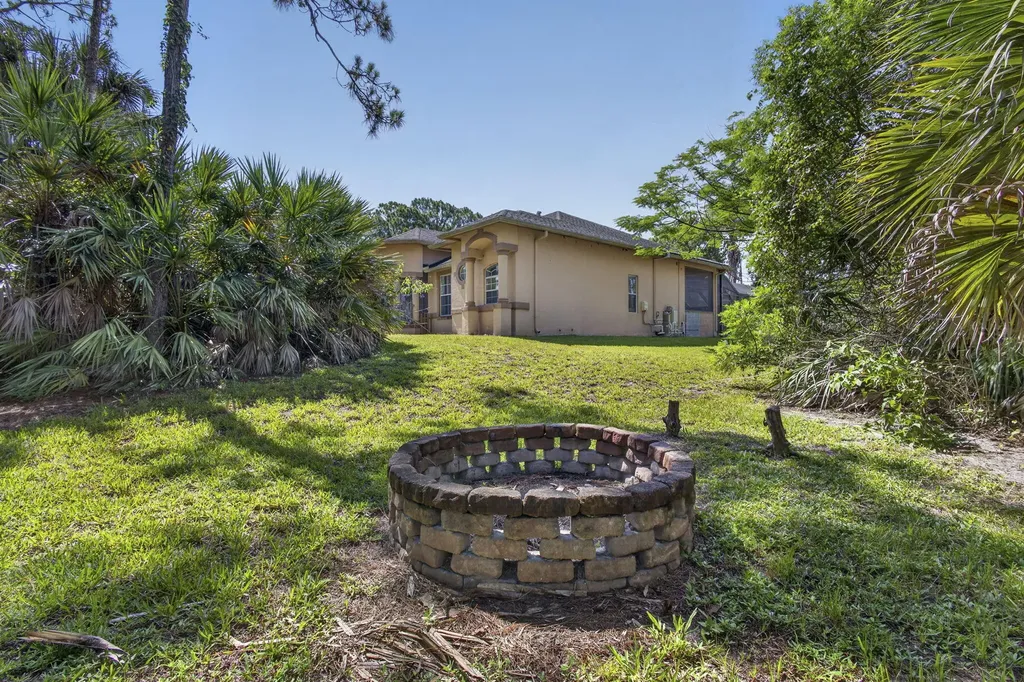 16300 92nd Lane N Loxahatchee FL 33470