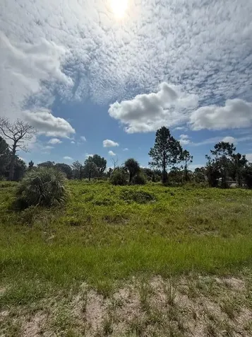 355 N Olivo Street Clewiston FL 33440