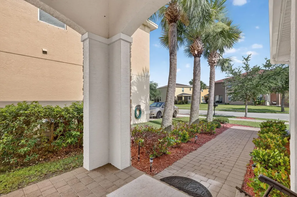 2415 NW Padova Street Port St Lucie FL 34986