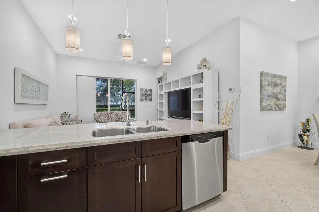 15074 Via Porta Delray Beach FL 33446