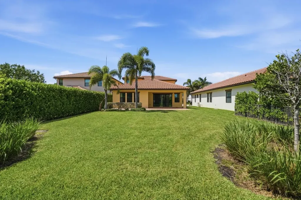 11760 Bayview Circle Parkland FL 33076