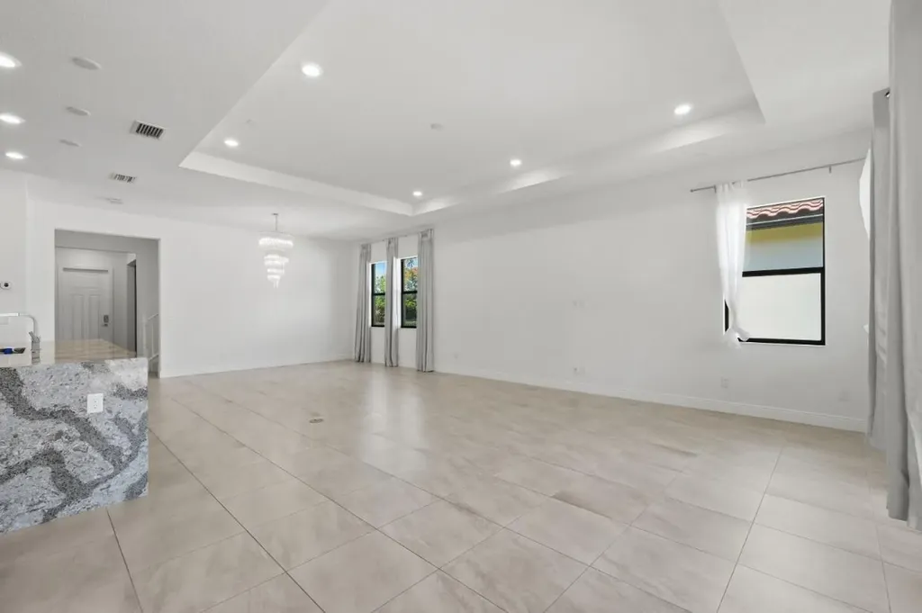 11760 Bayview Circle Parkland FL 33076