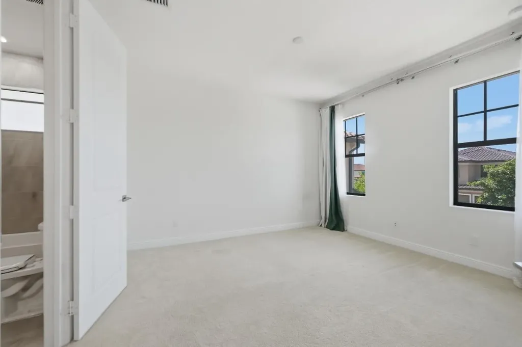 11760 Bayview Circle Parkland FL 33076