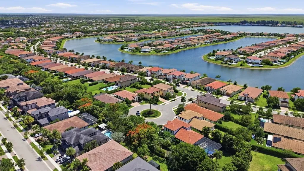 11760 Bayview Circle Parkland FL 33076