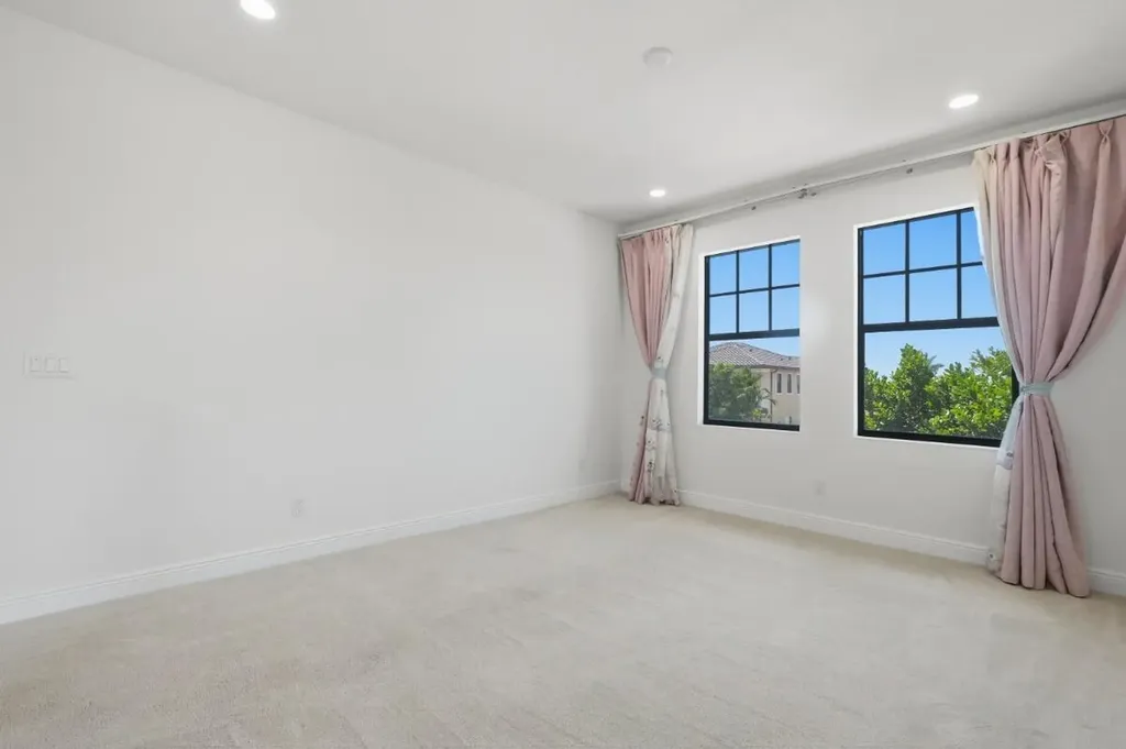11760 Bayview Circle Parkland FL 33076