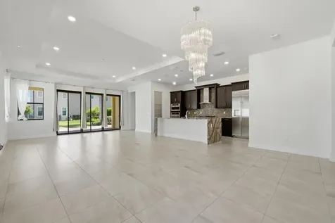 11760 Bayview Circle Parkland FL 33076