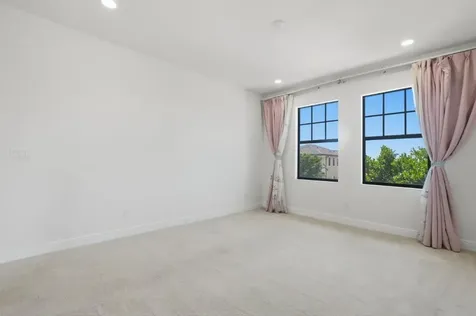 11760 Bayview Circle Parkland FL 33076