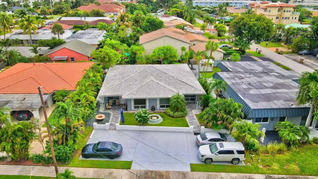620 NE 19th Avenue Deerfield Beach FL 33441
