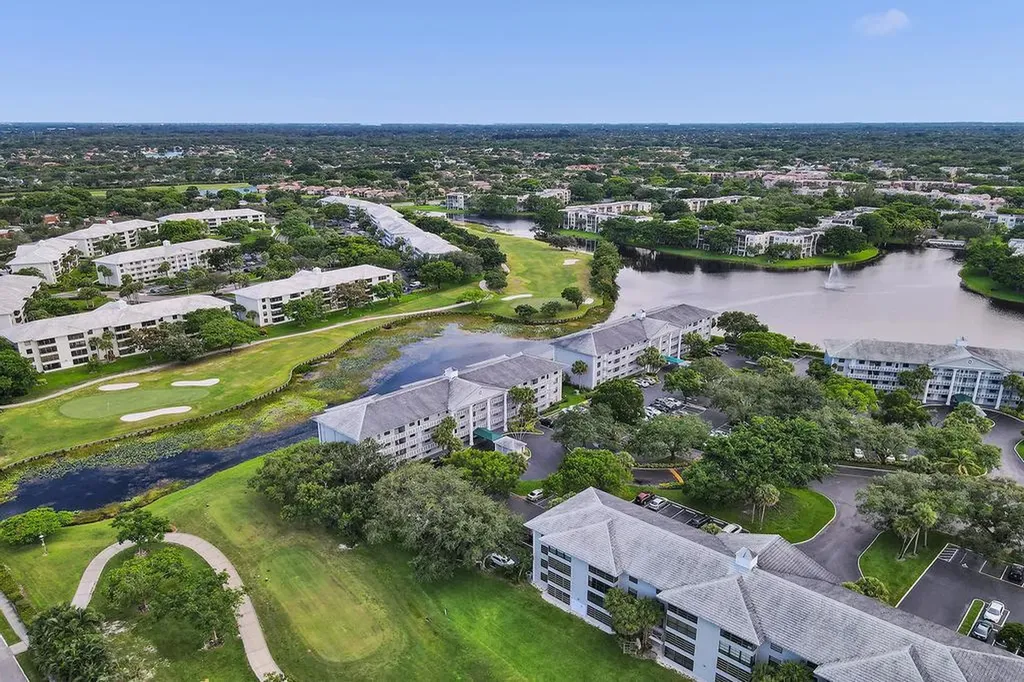 1518 Whitehall Drive Davie FL 33324
