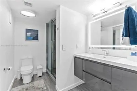 1518 Whitehall Drive Davie FL 33324