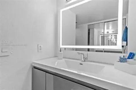 1518 Whitehall Drive Davie FL 33324