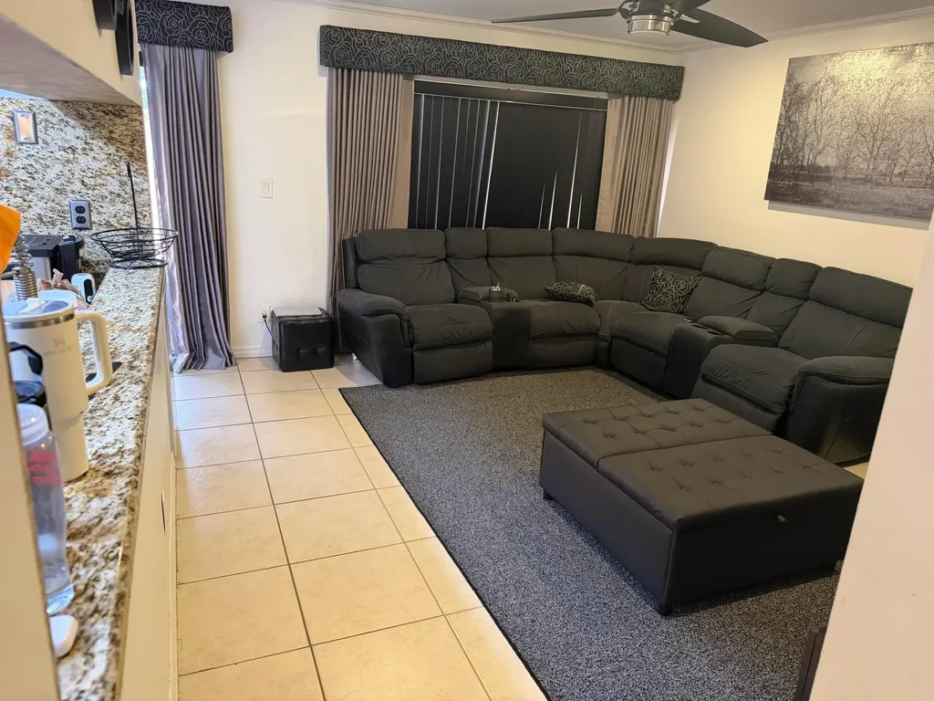 10267 Greenhouse Road Pembroke Pines FL 33026