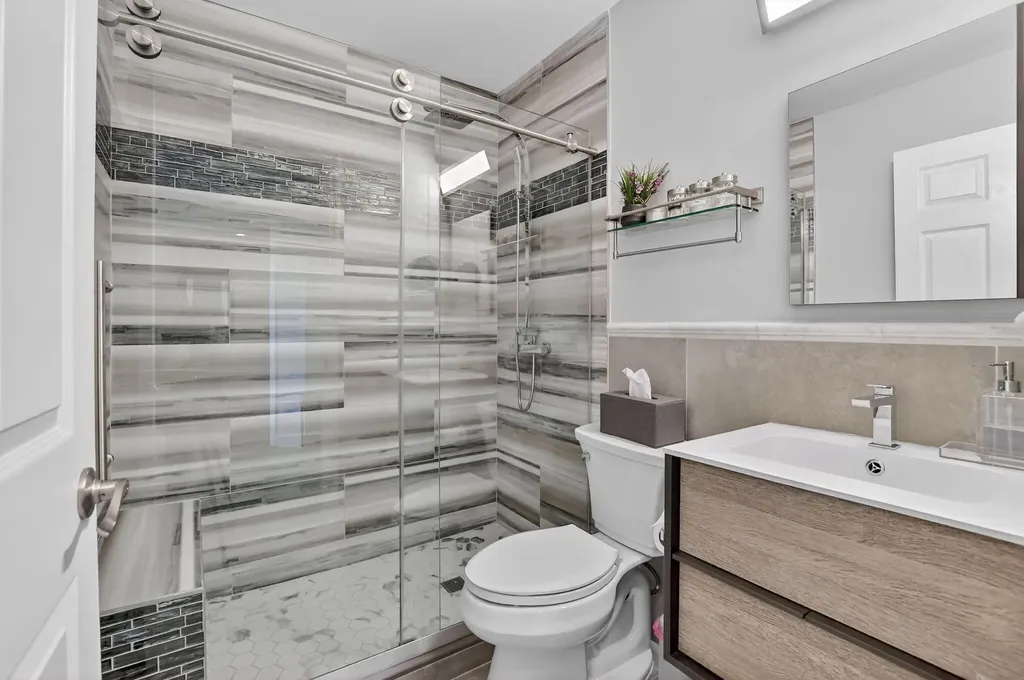 9048 Villa Portofino Circle Boca Raton FL 33496