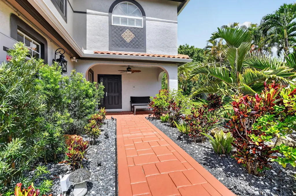 9048 Villa Portofino Circle Boca Raton FL 33496