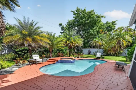 9048 Villa Portofino Circle Boca Raton FL 33496