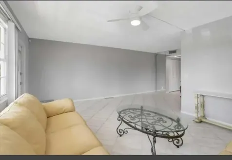 2053 Cornwall C Boca Raton FL 33434
