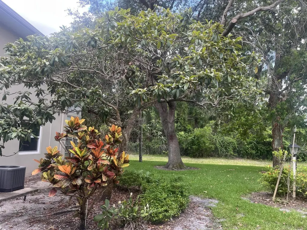 13 Lake Vista Trail Port St Lucie FL 34952
