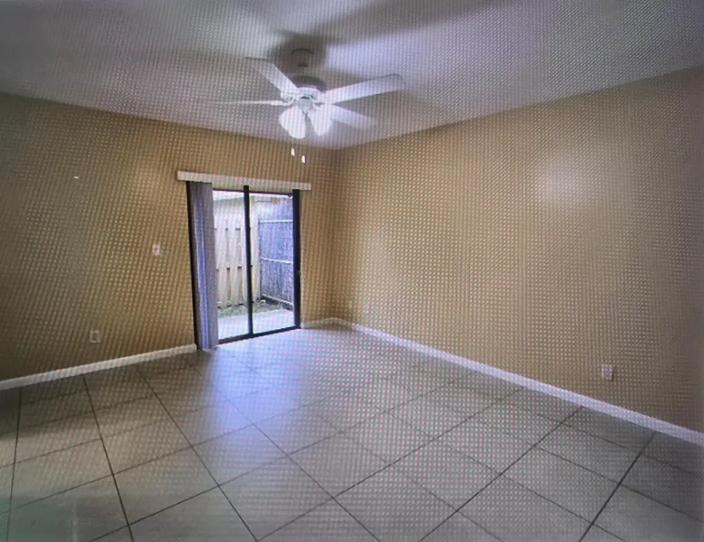 1155 White Pine Wellington FL 33414