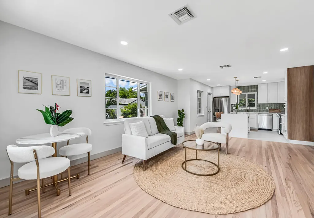 1201 N Palmway Lake Worth Beach FL 33460