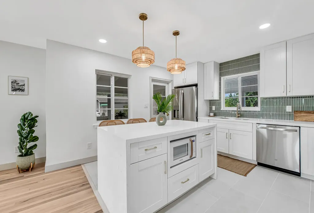 1201 N Palmway Lake Worth Beach FL 33460
