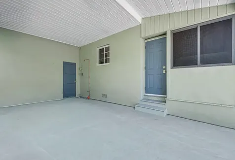 1201 N Palmway Lake Worth Beach FL 33460