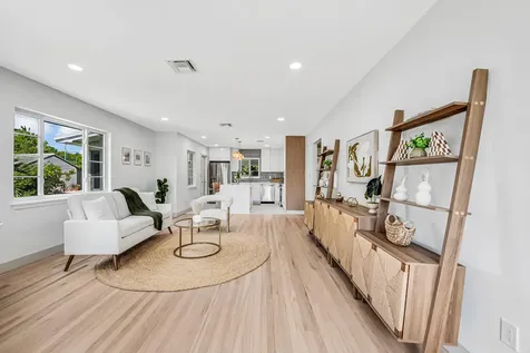 1201 N Palmway Lake Worth Beach FL 33460