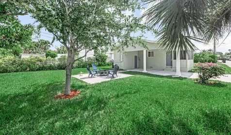 1201 N Palmway Lake Worth Beach FL 33460