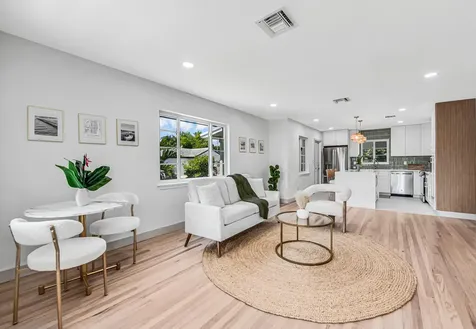 1201 N Palmway Lake Worth Beach FL 33460