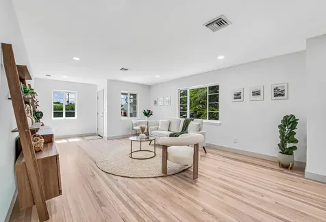 1201 N Palmway Lake Worth Beach FL 33460