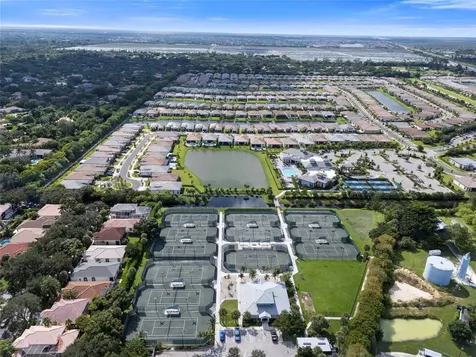 7400 NW 70th Avenue Parkland FL 33067