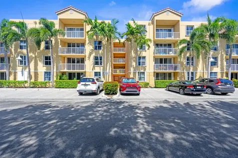 619 E Sheridan Street Dania Beach FL 33004
