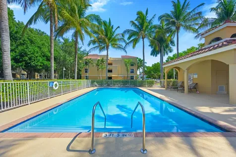 619 E Sheridan Street Dania Beach FL 33004