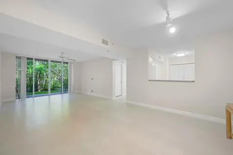 619 E Sheridan Street Dania Beach FL 33004